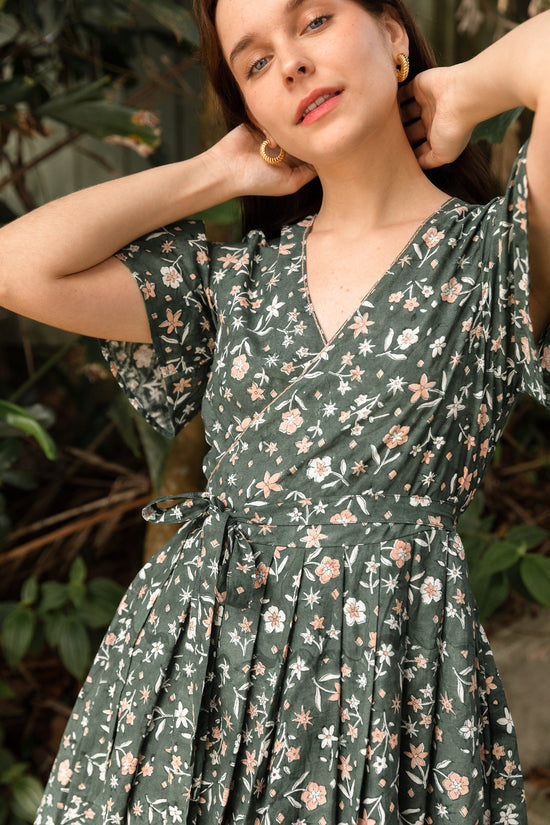 Suri Wrap Dress green